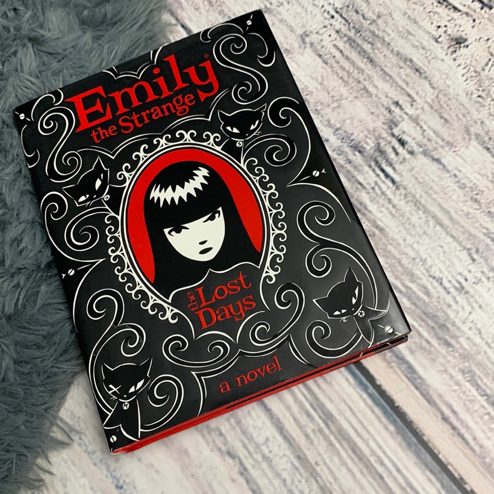 Emily the Strange: the Lost Days a novel by Rob Reger and Jessica Gruner